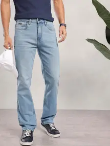 Nautica Men Relaxed Fit Mid-Rise Light Fade Stretchable Jeans