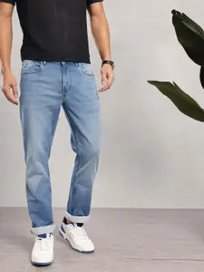 Nautica Men Straight Fit Mid-Rise Heavy Fade Stretchable Jeans