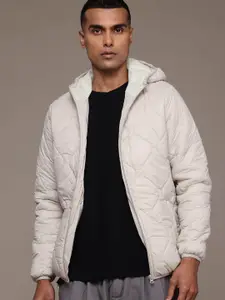 The Roadster Lifestyle Co. Men Quilted Jacket