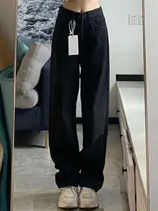 StyleCast Women Straight Fit Mid-Rise Jeans