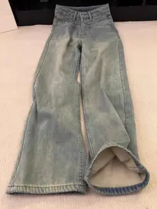 StyleCast Women Cotton Baggy Mid-Rise Light Fade Jeans