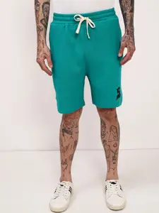 SHOWOFF Men Regular Fit Mid-Rise Cotton Shorts