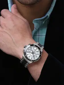 Swiss Eagle Men Dial & Stainless Steel Bracelet Style Straps Analogue Watch SE-9172-22A