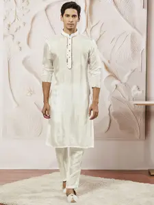 VASTRAMAY Mandarin Collar Gotta Patti Straight Kurta with Pyjamas