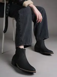 The Roadster Lifestyle Co Women Block-Heeled Chelsea Boots