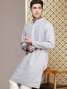 House of Pataudi Floral Embroidered Mandarin Collar Sequinned Pure Cotton Jashn Kurta