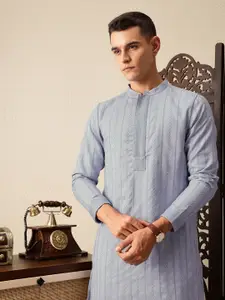 House of Pataudi Embroidered Mandarin Collar Sequinned Jashn Kurta with Churidar