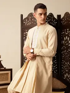 House of Pataudi Floral Yoke Design Thread Work Jashn Pleated Kurta with Trousers