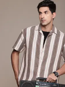 The Roadster Life Co. Relaxed Fit Self Striped Drop-Shoulder Sleeves Casual Shirt