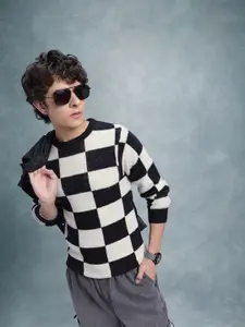 The Roadster Lifestyle Co. Men Checked Woollen Pullover