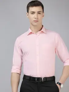 Park Avenue Self-Design Slim Fit Formal Shirt