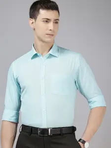 Park Avenue Slim Fit Textured Self Design Formal Shirt