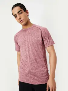 max Men Solid Round Neck T-shirt