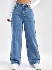 TYFFYN Women Jean Flared High-Rise Stretchable Jeans