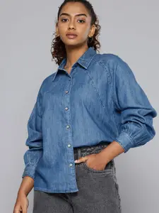 Levis Raglan Sleeves Casual Shirt