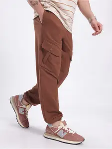 glitchez Men Mid-Rise Relaxed Fit Cargo Style Joggers