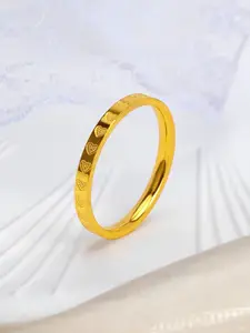 StyleCast Gold-Toned Intricate Textured Elegant Adjustable Finger Ring