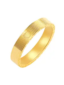 StyleCast Elegant Gold-Toned Textured Adjustable Finger Ring