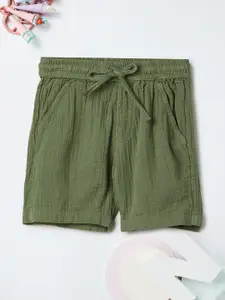 max Boys Regular Fit Mid-Rise Shorts