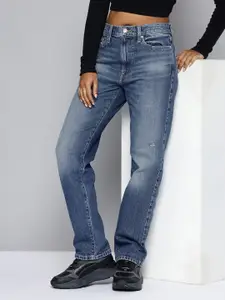 Levis Women Straight Fit High-Rise Mildly Distressed Light Fade Stretchable Jeans