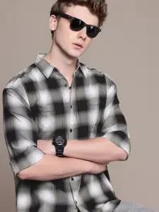 The Roadster Life Co. Relaxed Fit Opaque Typography Print Checked Pure Cotton Casual Shirt