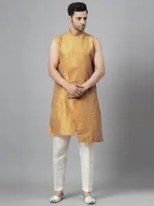 Utsav Fashion Mandarin Collar Sleeveless Straight Kurta With Trousers