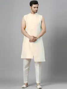 Utsav Fashion Mandarin Collar Sleeveless Straight Kurta With Trousers