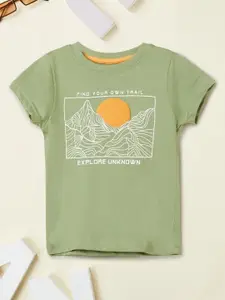 max Boys Graphic Printed Round Neck Cotton T-shirt