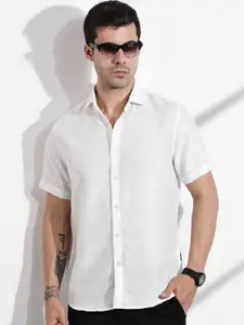 Thomas Scott Men Smart Slim Fit Cutaway Collar Solid Casual Shirt