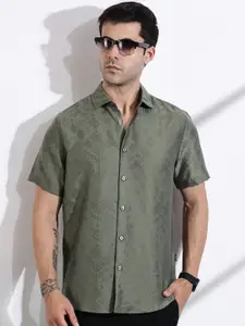 Thomas Scott Men Smart Slim Fit Cutaway Collar Geometric Printed Casual Shirt