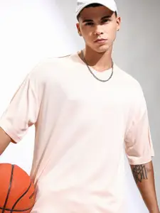 HIGHLANDER Men V-Neck Drop Shoulder Oversized T-shirt