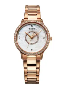 Titan Women Embellished Dial & Reset Time Analogue Watch 95314WM01