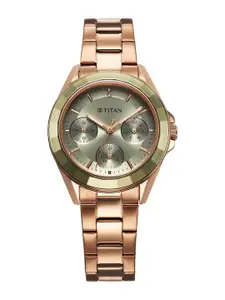 Titan Women Dial & Stainless Steel Bracelet Style Straps Analogue Watch 95315KM03
