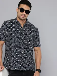 Levis Pure Cotton Floral Printed Drop-Shoulder Sleeves Relaxed Fit Casual Shirt