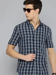 Levis Slim Fit Checked Pure Cotton Casual Shirt