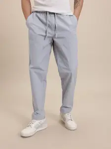 The Roadster Life Co. Men Pure Cotton Relaxed Fit Trousers