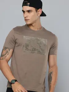 Levis Pure Cotton Graphic Printed Slim Fit T-shirt