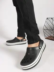 Carlton London Men Rubber Clogs