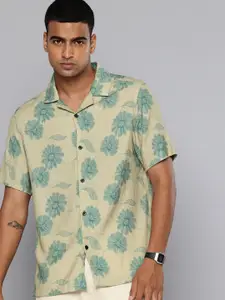 Levis Floral Printed Relaxed Fit Casual Shirt