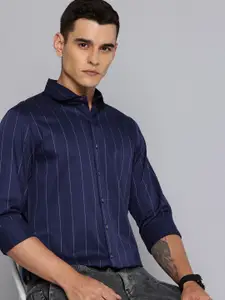 Levis Pure Cotton Slim Fit Striped Casual Shirt