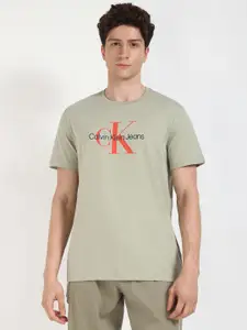 Calvin Klein Jeans Men Typography Applique T-shirt