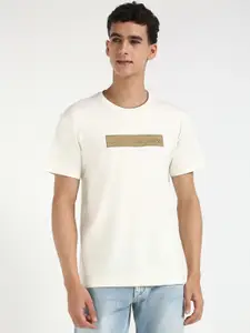 Calvin Klein Jeans Men Typography Applique T-shirt