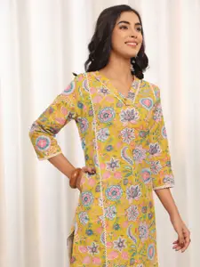 Varanga Floral Printed V-Neck  A-Line Kurta