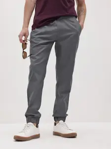 The Roadster Lifestyle Co. Men Loose Fit Pure Cotton Trousers