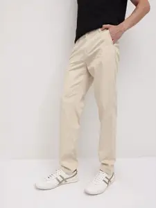 The Roadster Lifestyle Co. Men Regular Fit Trousers