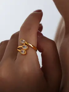 AQUASTREET 18K Gold Plated Waterproof Antitarnish Titanium Steel 3 White Glass Stone Ring