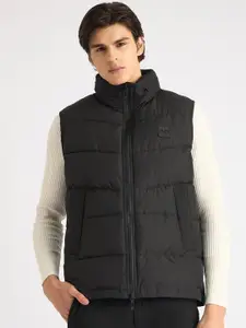 Antony Morato Men Hooded Solid Casual Gilet Jacket