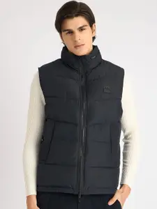 Antony Morato Men Hooded Solid Casual Gilet Jacket