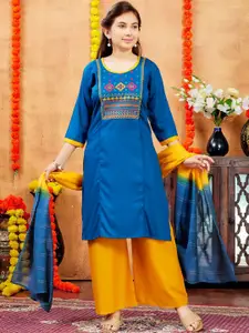 BAESD Girls Geometric Embroidered Cotton Round Neck Straight Kurta