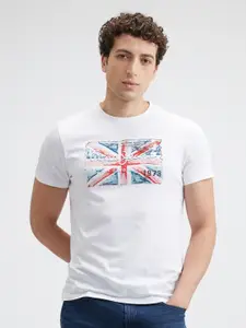 Pepe Jeans Men Graphic Printed Round Neck Cotton Slim Fit T-shirt